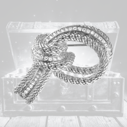 Grossé Broche Dames - Tresor - Zilverkleurig - Kristallen - Lus - Geplatineerd - 4x3 cm - GJ30423P