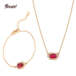 Grossé Clip-on Earrings - Jelly Beans - Gold Coloured - Crystal - Red - Gold Plated - 15x9 mm - GA61732