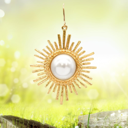 Grossé Drop Eaarings - Future Floral - Gold Coloured - Pearl - White - Gold Plated - 47x30 mm
