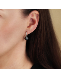 Traveller Eaarings - Pendants - Silver Coloured - Pearl - 10mm - Black - Platinum Plated - 20x10 mm