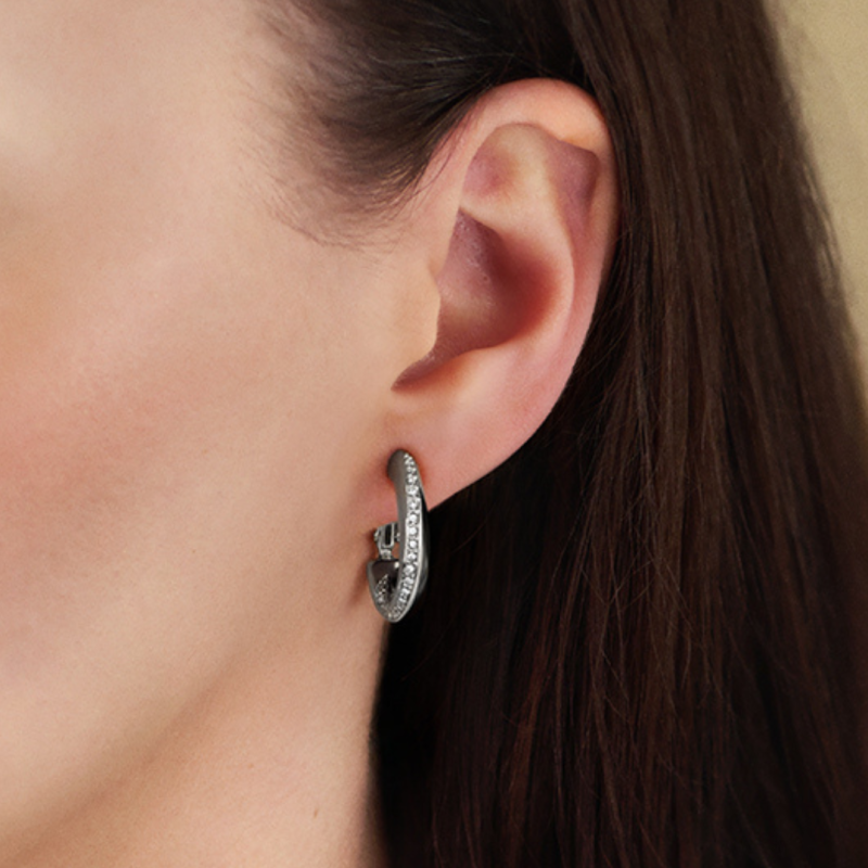 Traveller Clip Oorbellen - Oorringen - Zilverkleurig - Kristal - Geplatineerd - 20 x 4 mm