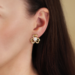 Traveller Clip-on Earrings - Gold Plated - Pearl - 8 mm - White - Crystals - 20x20 mm