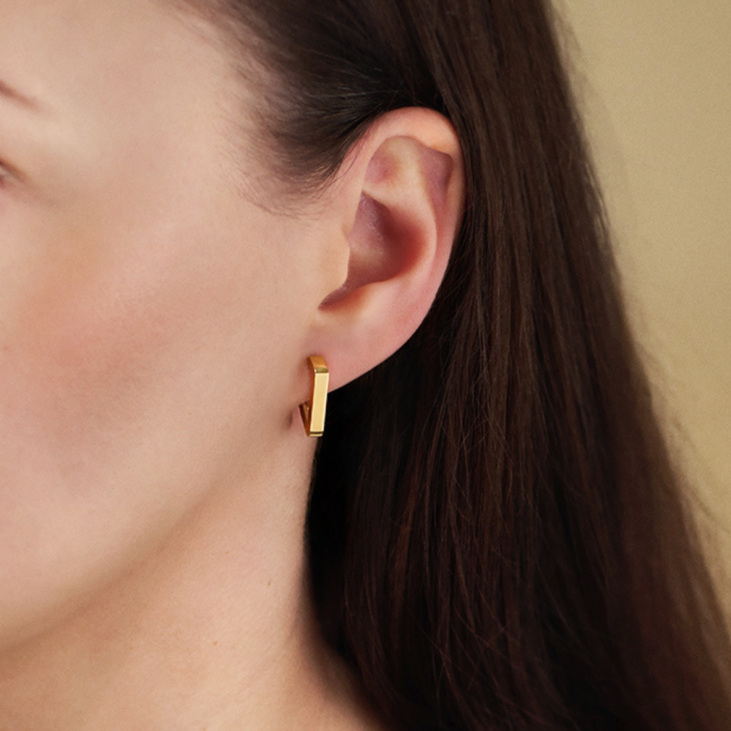 Traveller Earrings- Hoop Earrings- Gold Plated - Traingle / Diamond - Stainless Steel - 16 x 3 mm - 166343