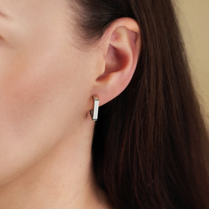 Traveller Oorringen - Zilverkleurig - Driehoek / Diamant - Edelstaal - 16 x 3 mm - 166344