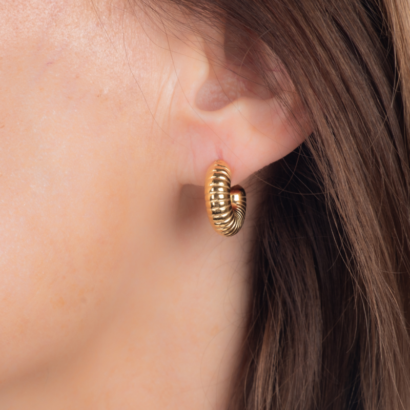 Traveller Earrings - Hoop Earrings - Gold Plated - 3/4 Hoop - Ribbed - Stainless Steel - 18 x 6 mm
