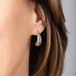 Traveller Earrings - Hoop Earrings - Silver Coloured - 2/3 Hoop - Ribbed - Stainless Steel - 21 x 7 mm