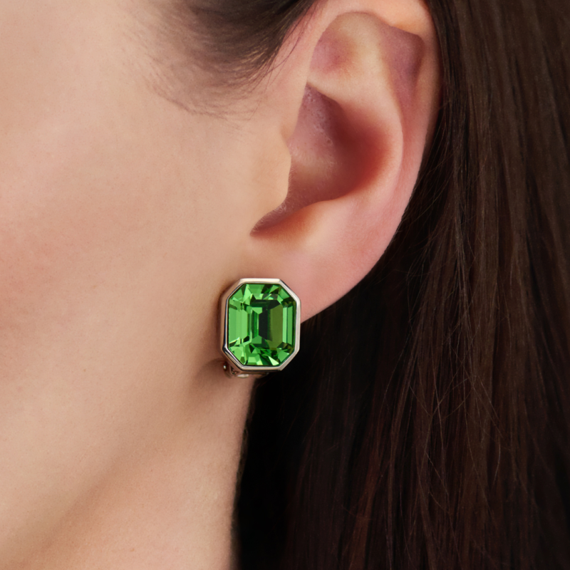 Traveller Clip Oorbellen - Zilverkleurig - Kristal - Groen / Peridot - 12x10 mm - Geplatineerd - 14x12mm - 157788
