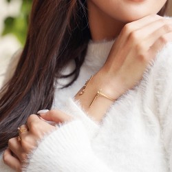 Grossé Bangle - Starlight - Gold Plated - Zirconia - 48x57 mm - Size S