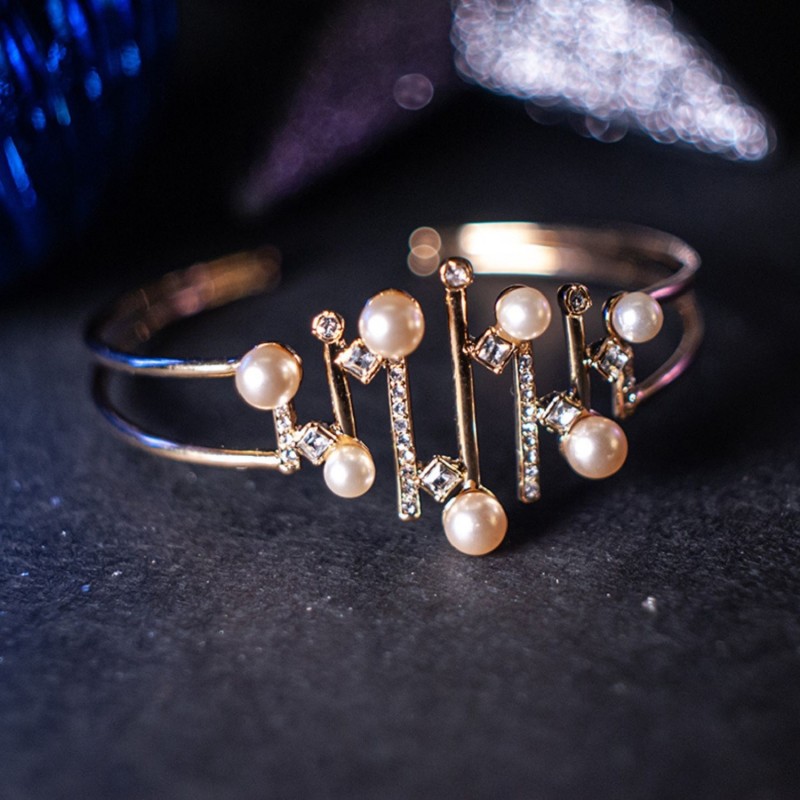 Grossé Bangle - Pearl Light - Verguld - Kristal - Parels - 60x50 mm