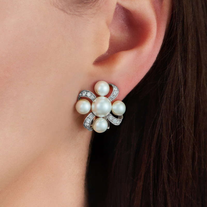 Traveller Clip-on Earrings - Silver Coloured - Pearls - 8&6mm - White - Crystals - Platinum Plated - 20x20mm