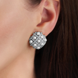 Traveller Clip-on Earrings - Silver Coloured - Pearls - 4mm - White - Crystals - Platinum Plated - 22x22mm