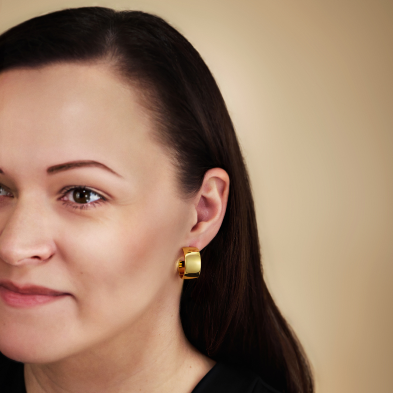 Traveller Hoop Earrings - Gold Plated - 3/4 Hoop - 22x11mm