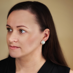 Traveller Clip-on Earrings - Silver Coloured - Baroque Pearl - 16mm - White - Square - Platinum Plated - 114366