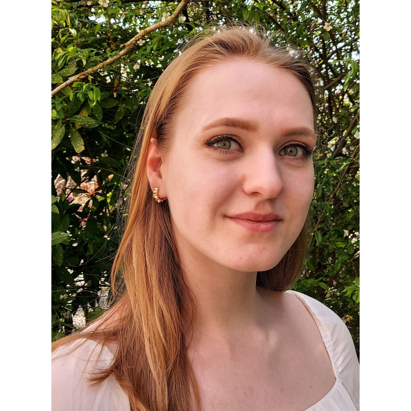 Grossé Clip-on Earrings - Ruffle Pearl - Gold Plated - Pearls - White - 16x7 mm - GA61456