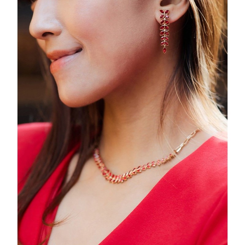 Grossé Clip-on Earrings - Pendants - Gold Coloured - Crystals - Red - 40x10 mm - Gold Plated