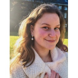 Traveller Clip-on Earrings - Pearl - Drop earring - 12 mm - White - Platinum plated - Silver-coloured - 30x12mm - 113719