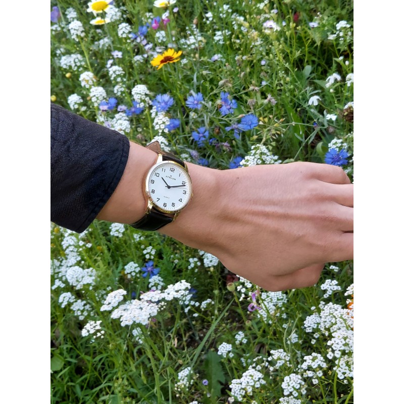 ATRIUM Armbanduhr - Herren - Goldfarben - Schwarzes Leder Band (17,5-22,5cm) - Klares Weißes Zifferblatt - 37mm