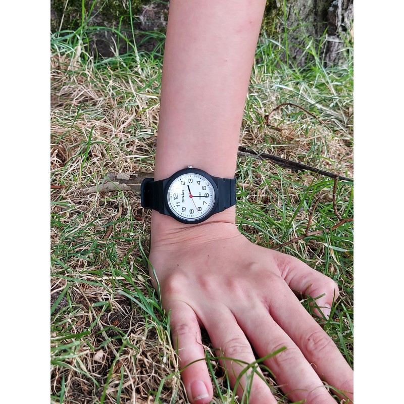 SINAR Watch - Black - Analogue - 34 mm - 10 Bar - Adjustable Strap 13-18 cm