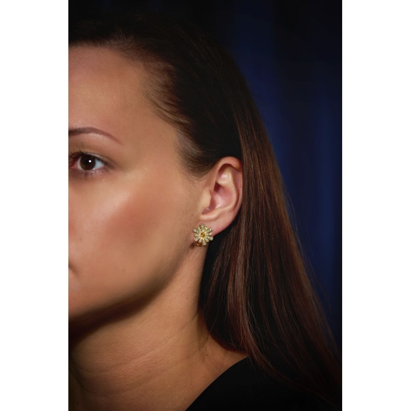 Traveller Clip-on Earrings - 22ct Gold plated - Crystal - Brown Flowerheart - Flower-shaped - Ø 15mm