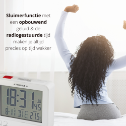 ATRIUM wekker - Radiogestuurd - Digitaal - Wit - Licht - Snooze - Opbouwende Pieptoon Alarm