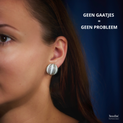 Traveller Clip Oorbellen - Zilverkleurig - Kristal - Wit Email - Bolvormig - Geplatineerd - Ø 20mm