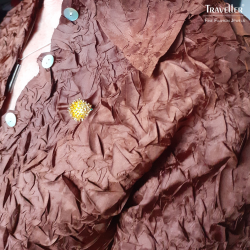 Osira Brooches - Vintage Brooch - Gold coloured - Hedgehog - Crystals - Green - Retro - Gold plated - 24x19 mm - 353014