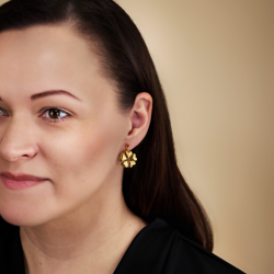 Traveller Clip-on Earrings - Drop Earring - Gold Coloured - Crystals - Red - Gold Plated - Hearts - 25x20 mm