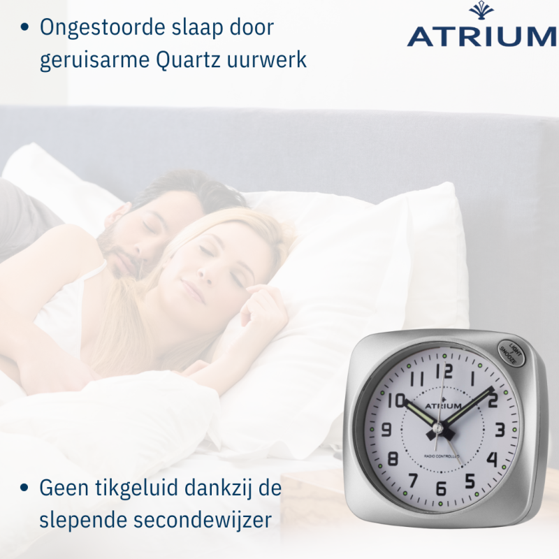 ATRIUM Wekker - Radiogestuurd - Analoog - Geen tikgeluid - Afgerond vierkant model - Duidelijk - Zilver
