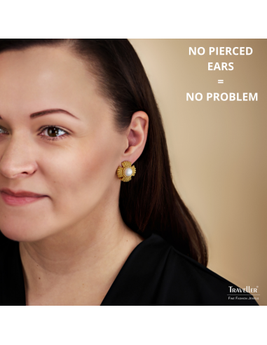 Traveller Clip-on Earrings - Gold Coloured - Pearls - 10 mm - White - Gold Plated - Flower - 23 mm - 114276