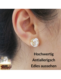 Grossé Ohrstecker - Blanc Camelia - Goldfarbe - Kristalle - Vergoldet - Blüme - Ø 13 mm - GJ63811