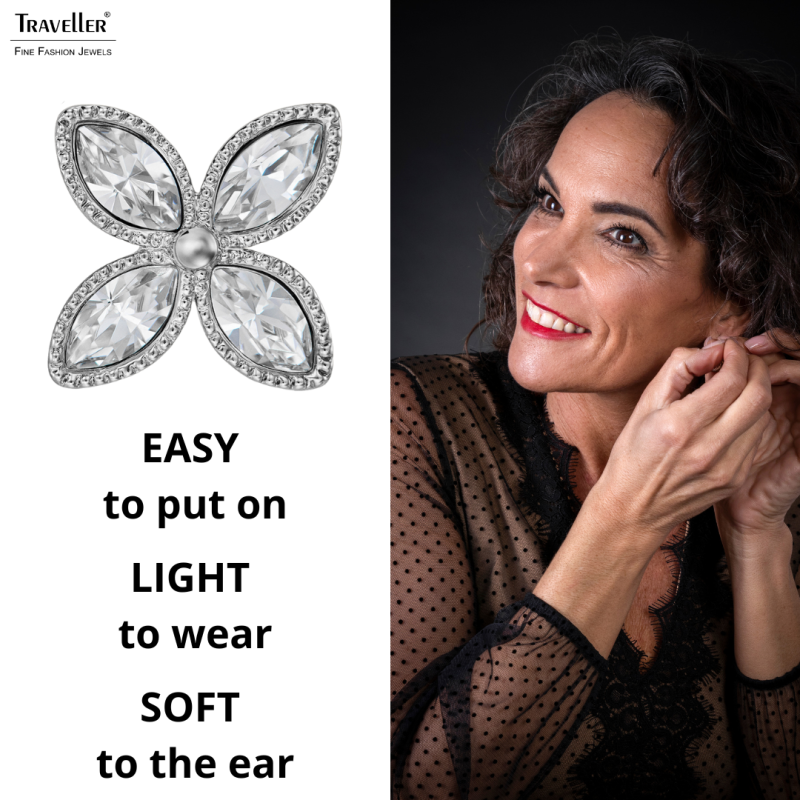 Traveller Earrings - Silver Coloured - Crystals - Flower - Platinum Plated - Ø 13 mm  - 157791