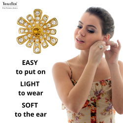 Traveller Clip-on Earrings - 22ct Gold plated - Crystal - Brown Flowerheart - Flower-shaped - Ø 15mm - 157603